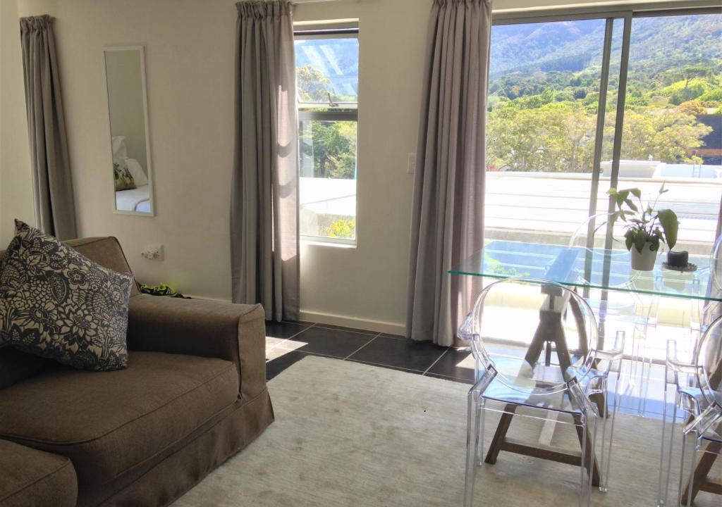 Rondebosch Apartment | The Rondebosch 517