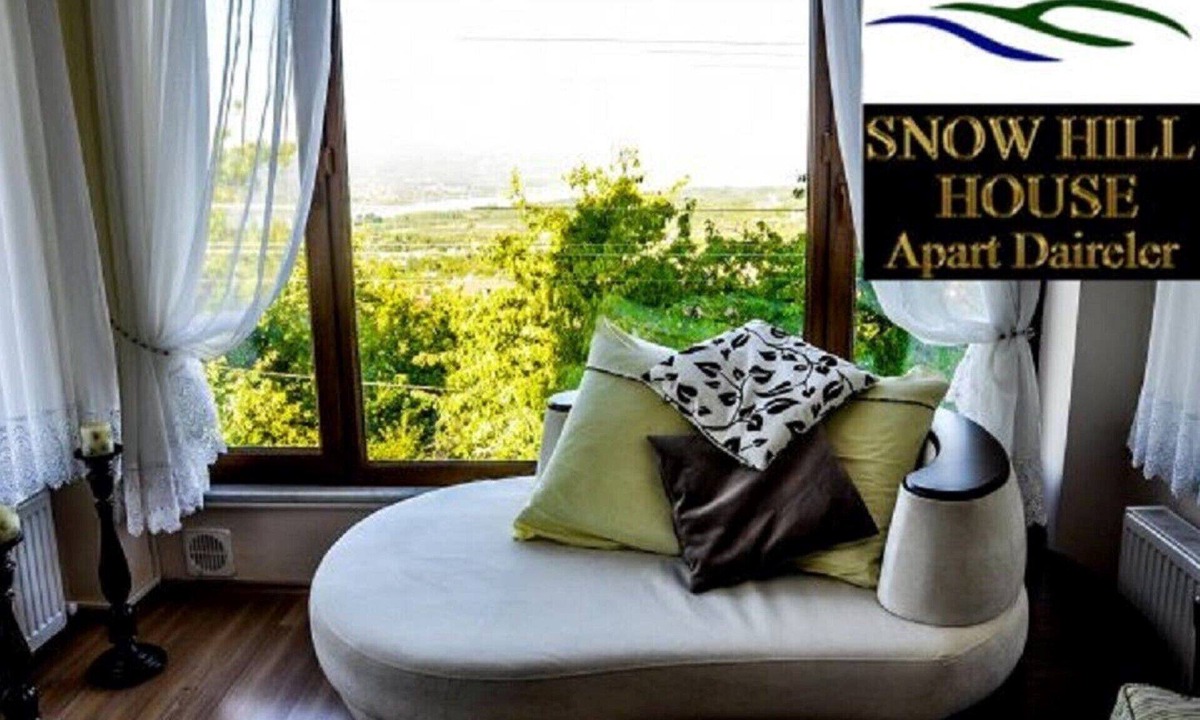 Masukiye House | The Snow Hill House Manolia