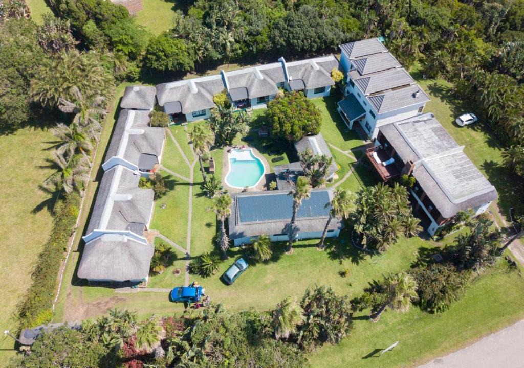 Kei Mouth Apartment | The Thatches