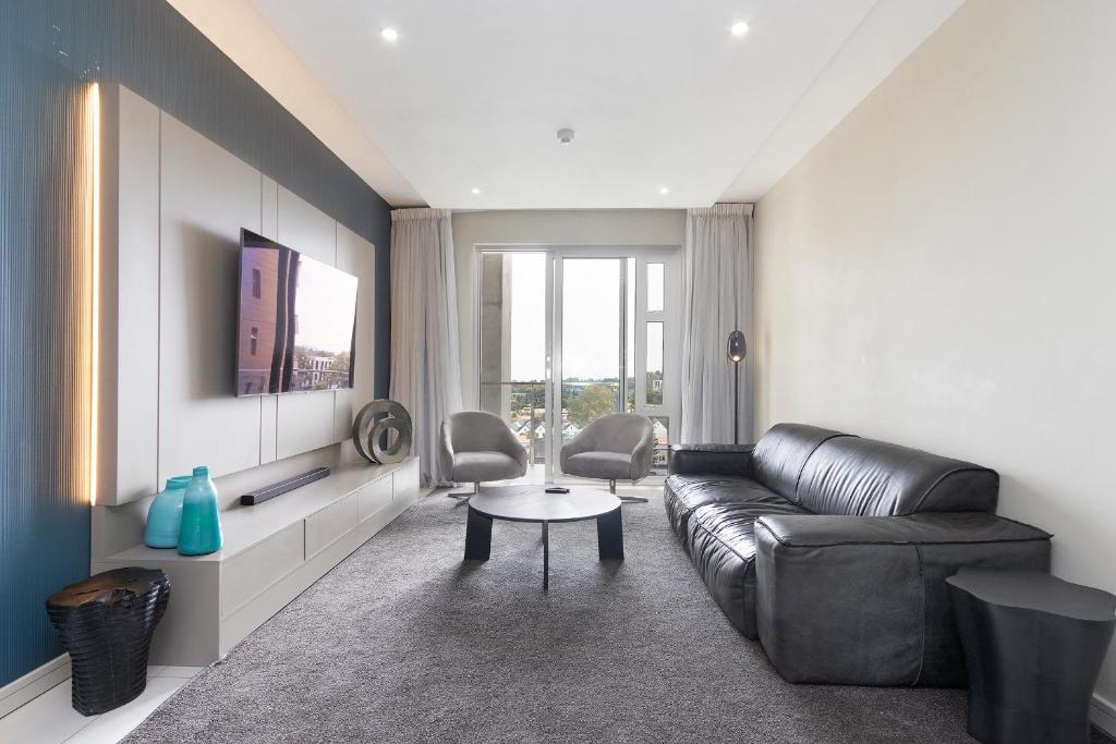 Greater Johannesburg Metropolitan Area Apartment | The Tyrwhitt Rosebank