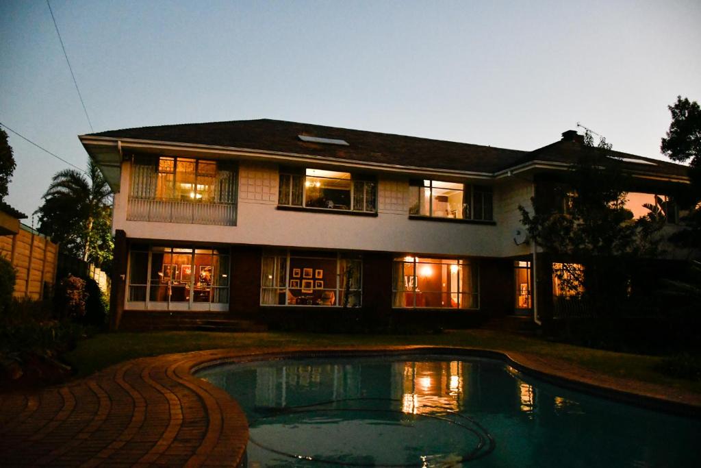 Greater Johannesburg Metropolitan Area Bed & Breakfast | THE WHITE HOUSE