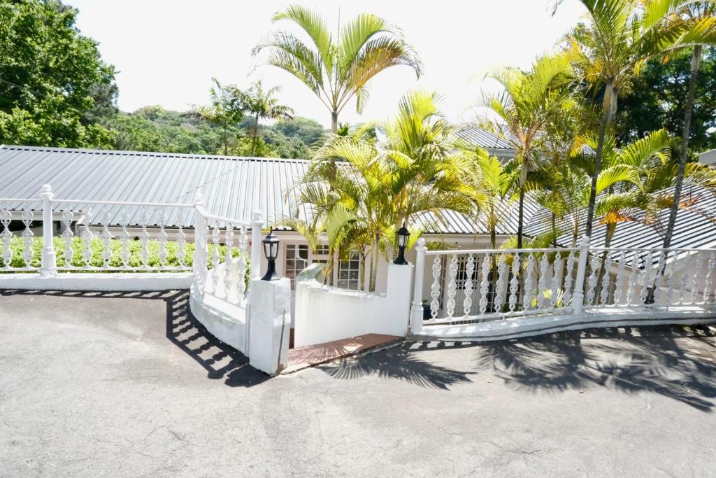 Westville Bed & Breakfast | The Whitehouse Bed and Breakfast