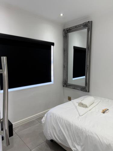 Port Elizabeth House | The Zebra Guesthouse