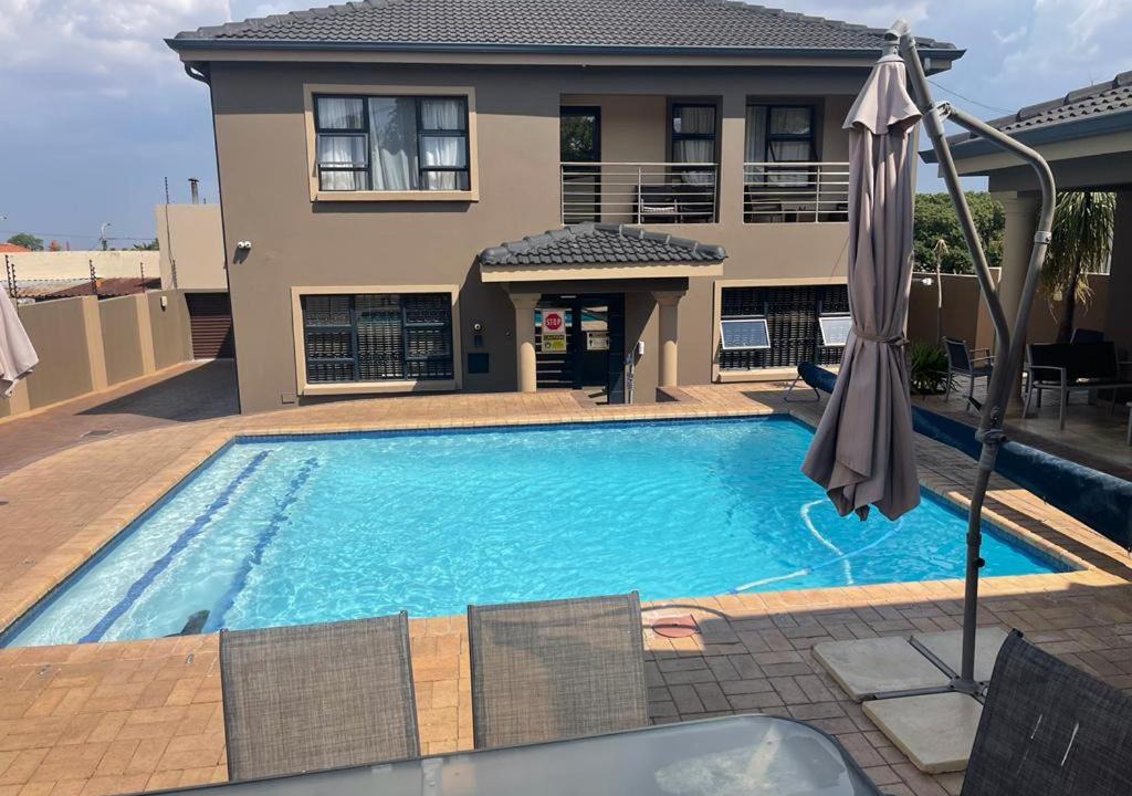 Germiston Apartment | Thokomala Guest House
