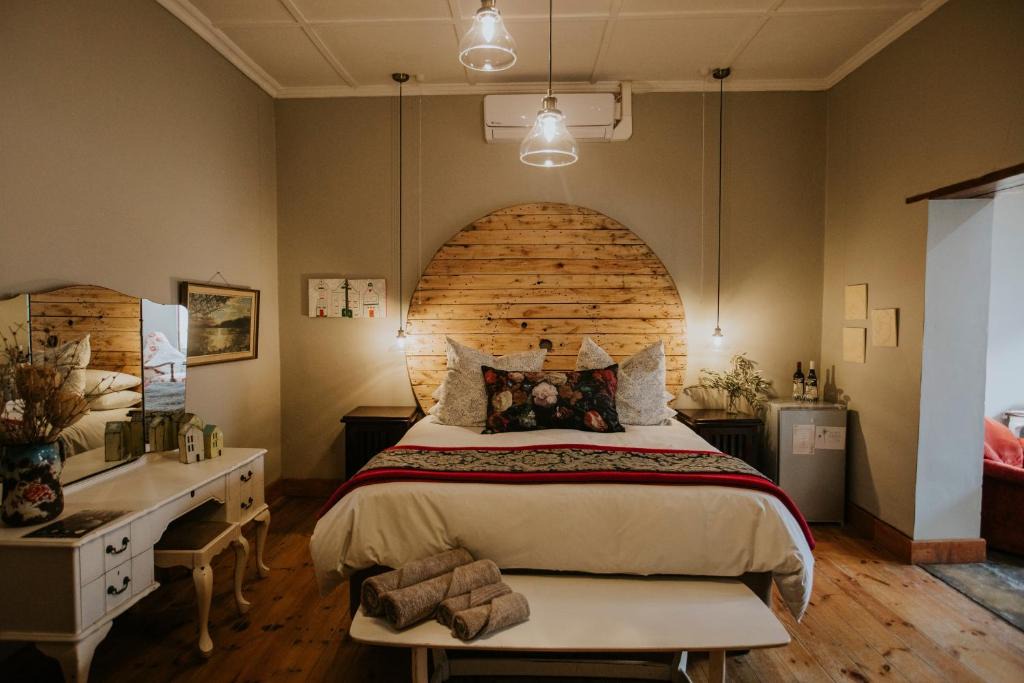 Richmond - NC House | three birds country house
