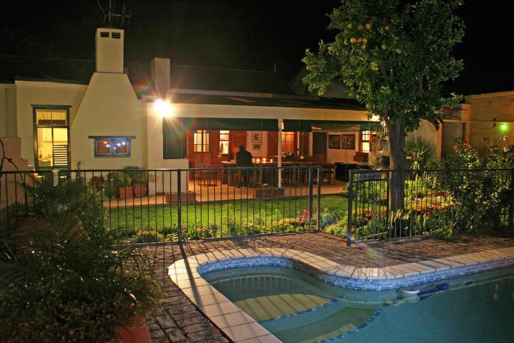 Graaff-Reinet Bed & Breakfast | Thyme and Again Bed and Breakfast