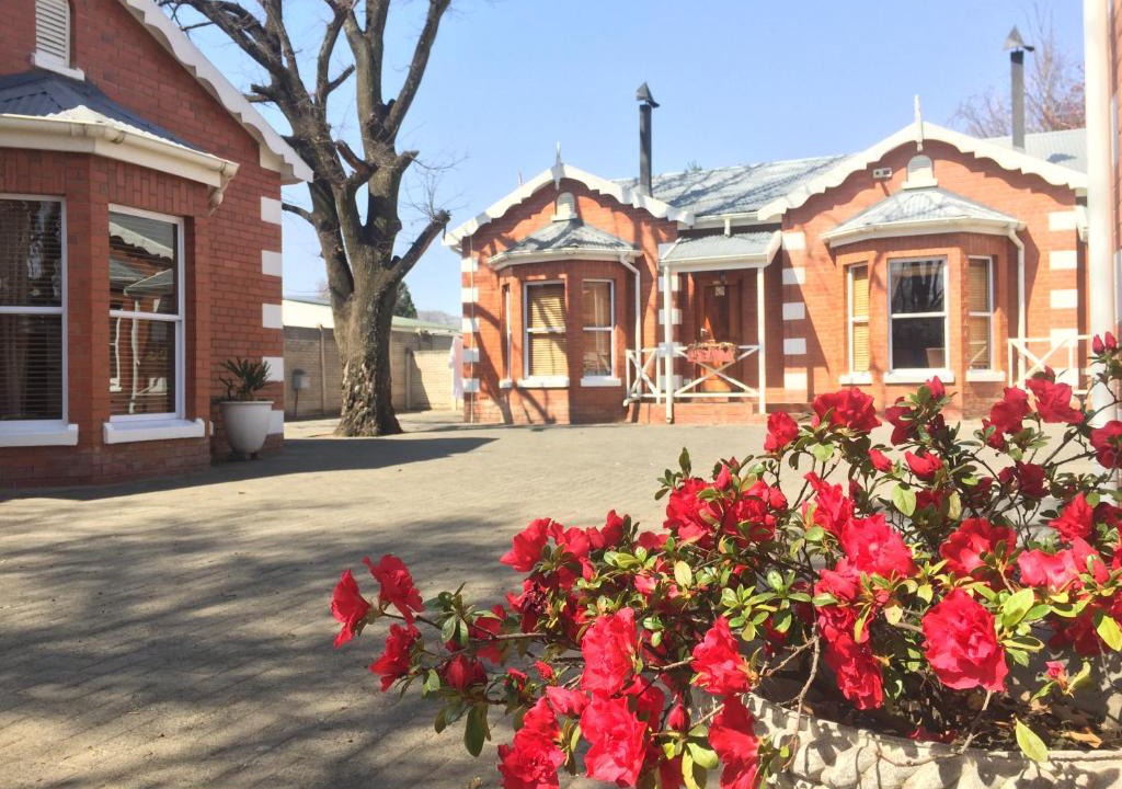 Harrismith House | Tom's Place Guest House