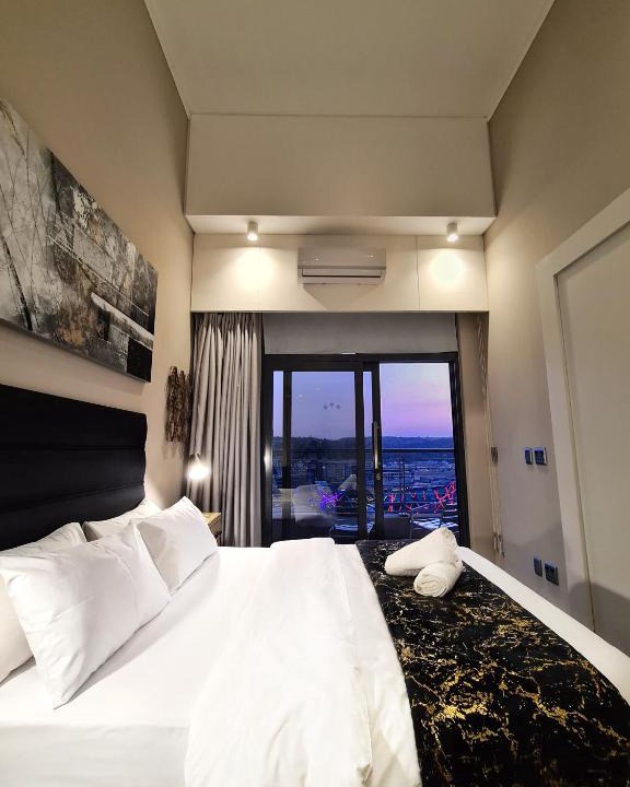 Menlyn Apartment | Top Floor Penthouse - Overlooking Times Square Casino