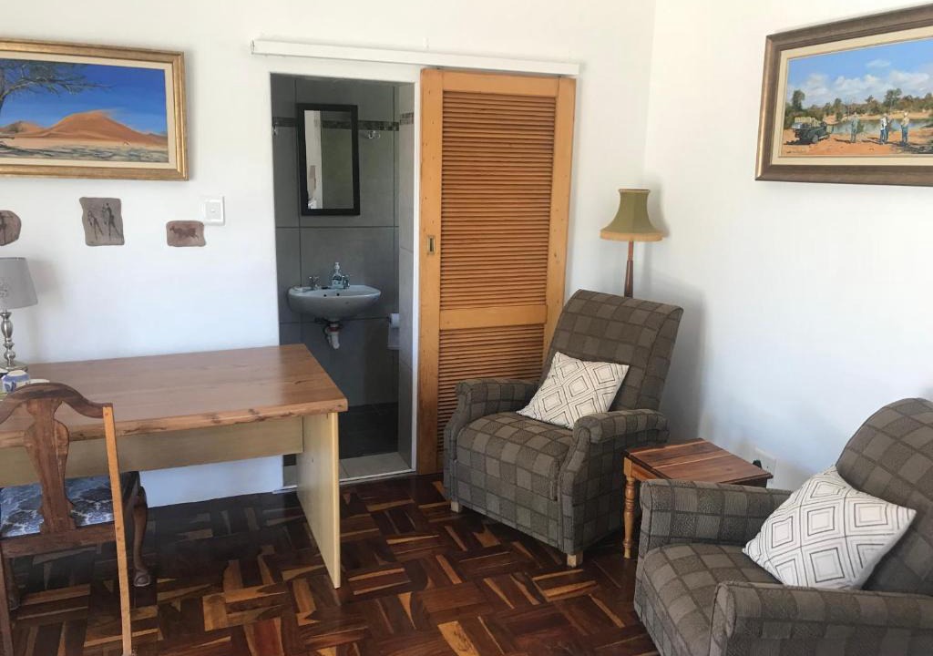 Ladismith House | Towerzicht Guest House