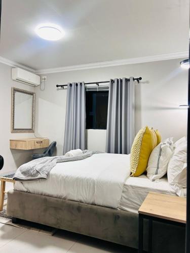 Alkmaar House | Tranquil Acres