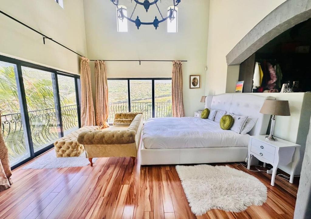 Welgemoed Villa | Tranquility, peace and central