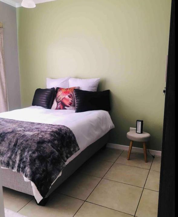 Greater Johannesburg Metropolitan Area Apartment | Tranquillity