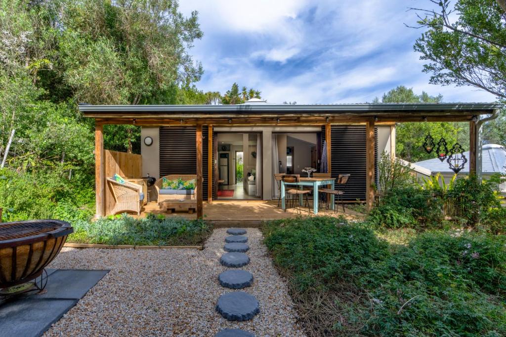 Plettenberg Bay Apartment | Treebia Self-catering - Loadshedding Free
