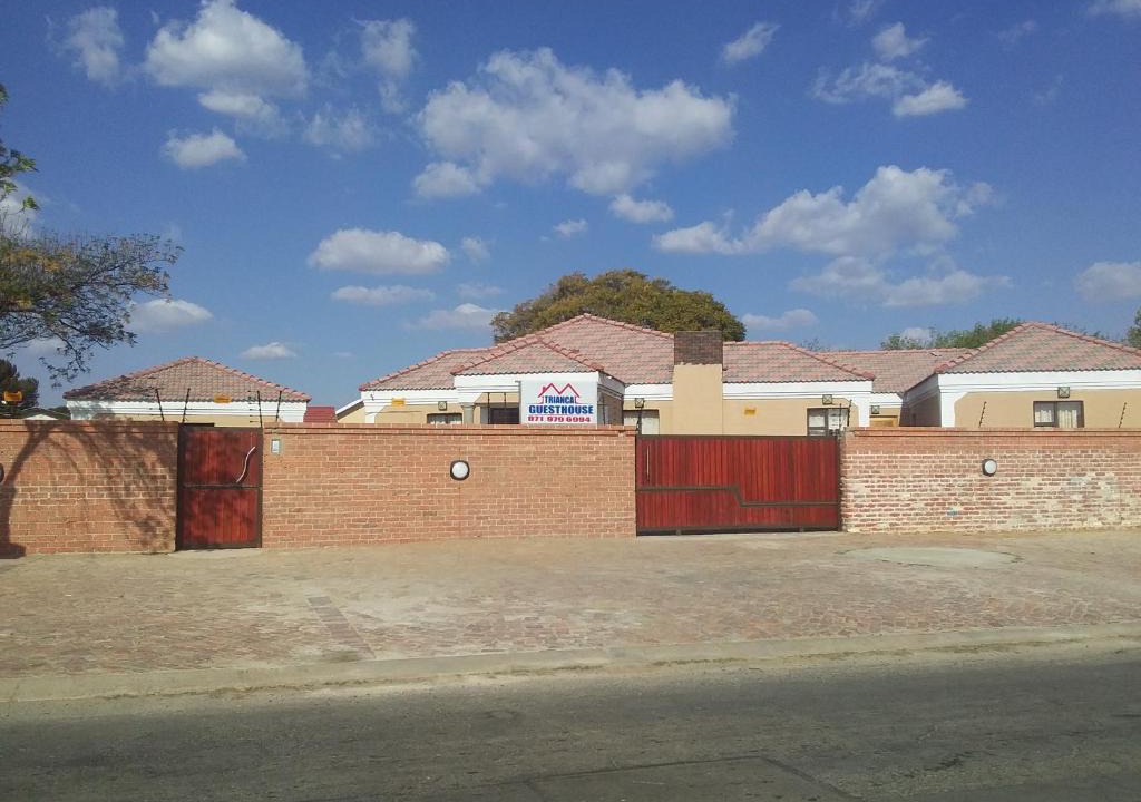 Welkom House | Trianca guest house