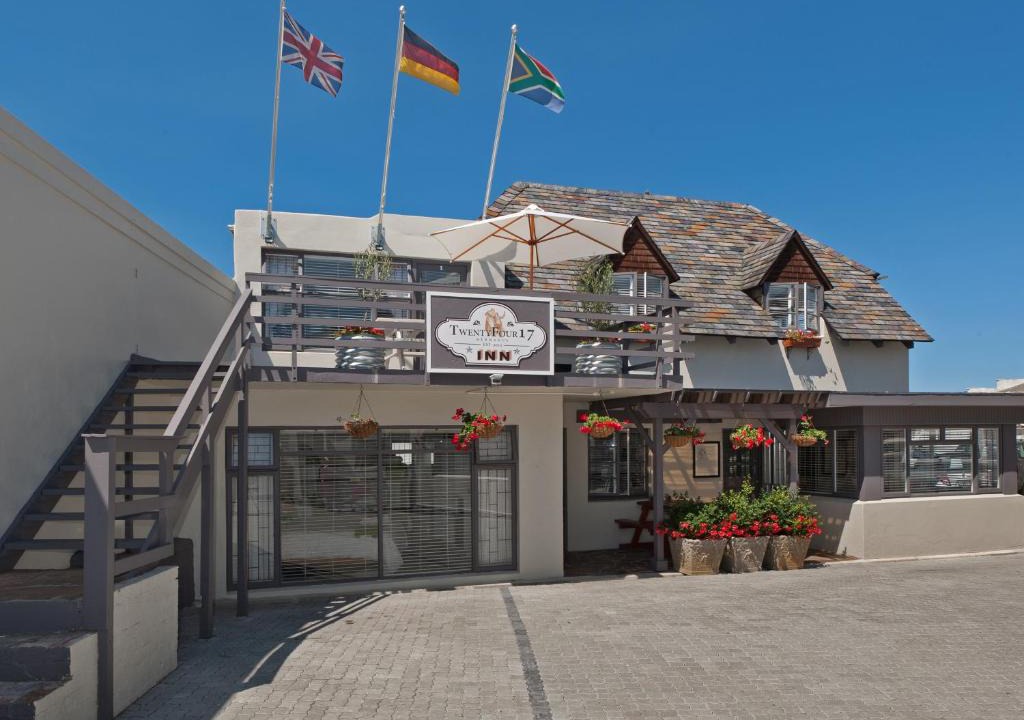 Hermanus City-Centre Hotel | TwentyFour 17 Inn