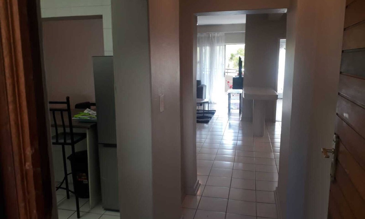 Greater Johannesburg Metropolitan Area Apartment | Two Bedroom Two Bathroom Central To Gautrain & Mall 5 Minutes Walk