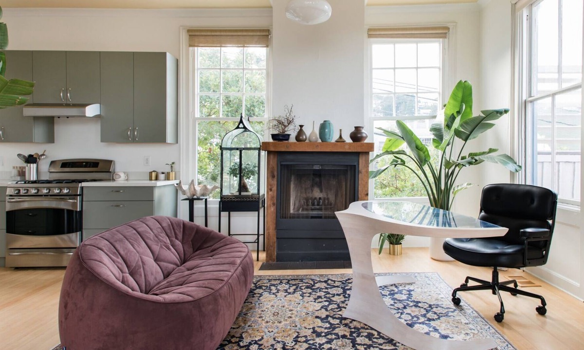 Glen Park House | Upscale Modern Victorian with Views