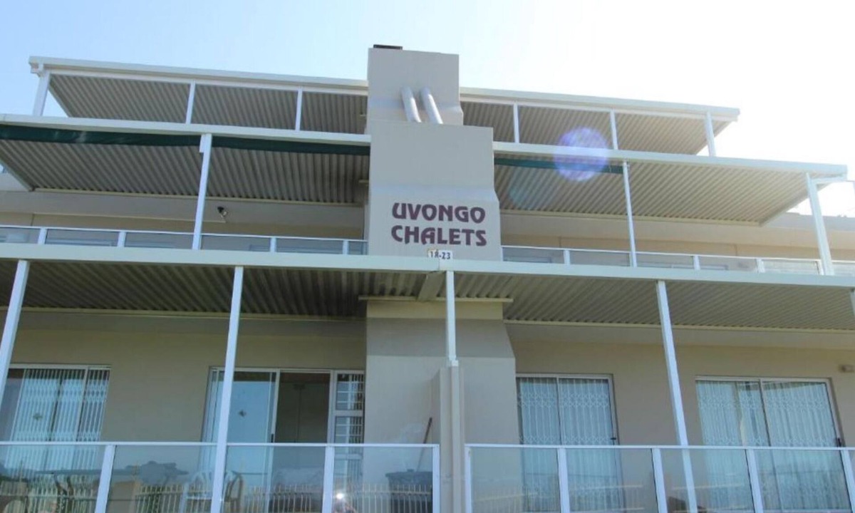 Manaba Beach Ski Chalet | Uvongo Chalet 11 Room 201