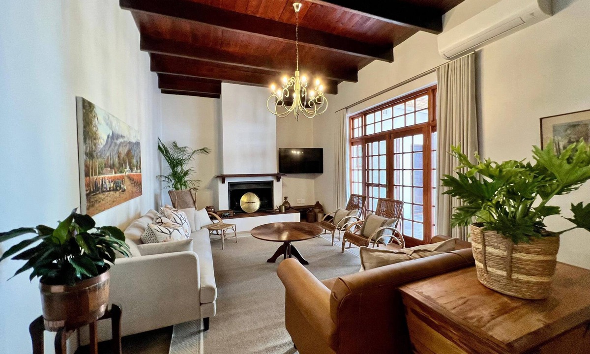 Paarl House | Vendome Wine Estate