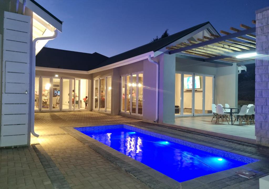 Clarens House | Villa 206 Clarens Golf Estate