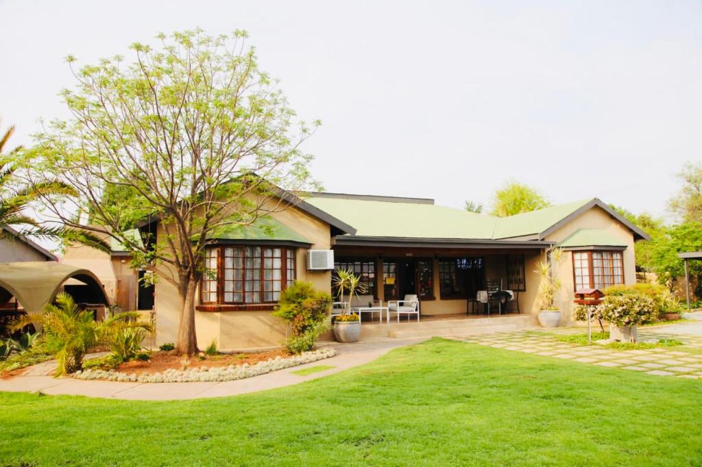 Douglas House | Villa de Ghaap Guesthouse