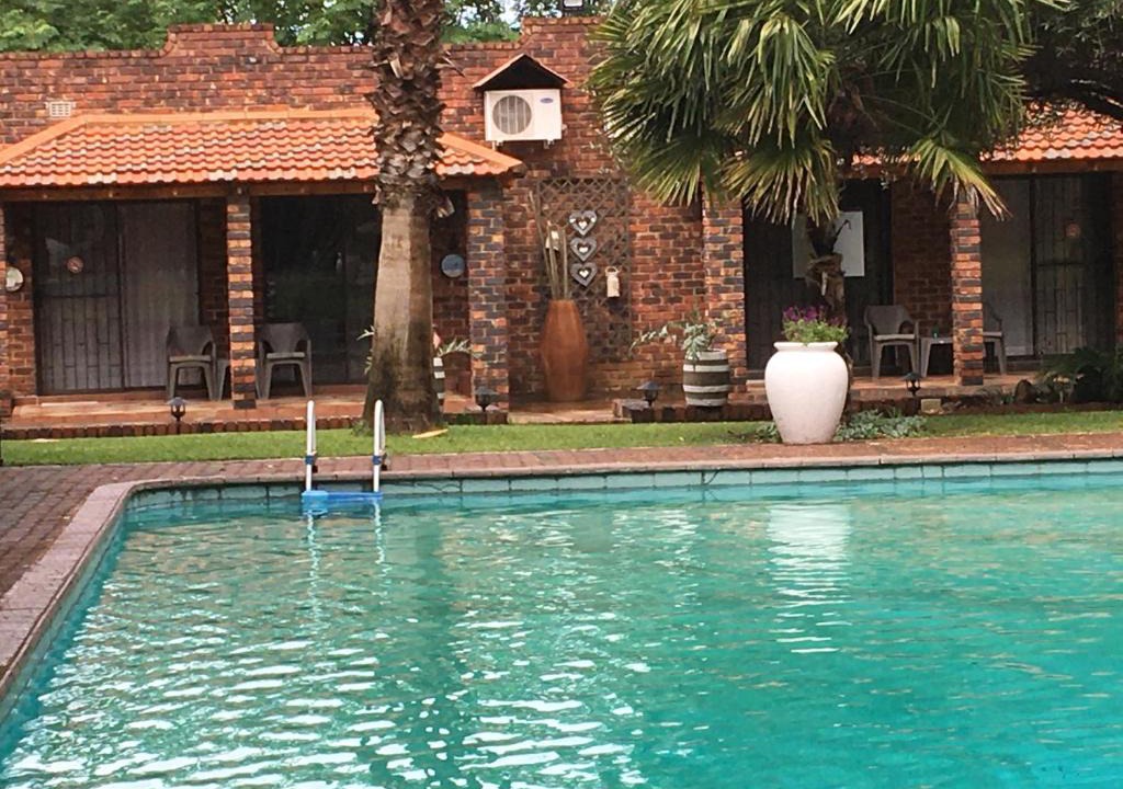 Vryburg House | Villa Lin-Zane