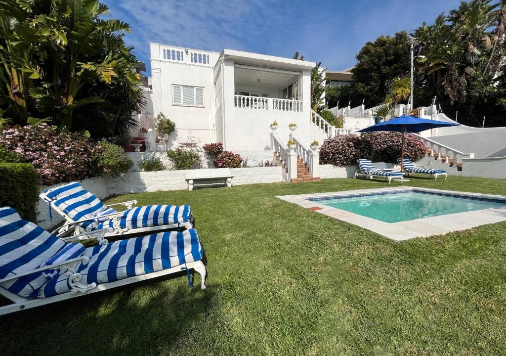 Camps Bay House | Villa on Camps Bay Drive