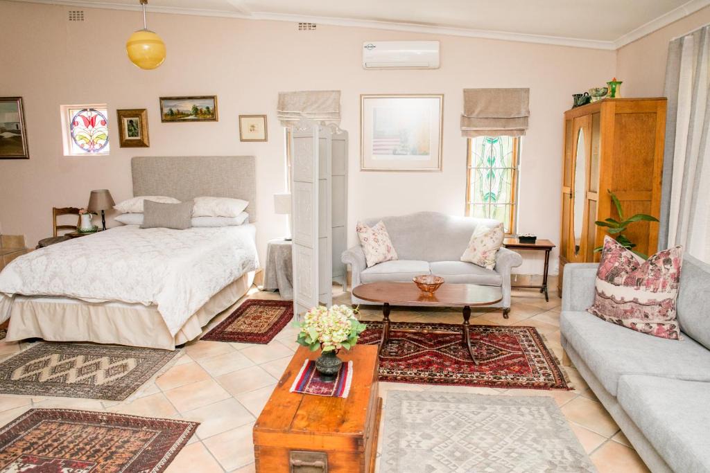 Welgemoed Bed & Breakfast | Villa Pascal Guest House