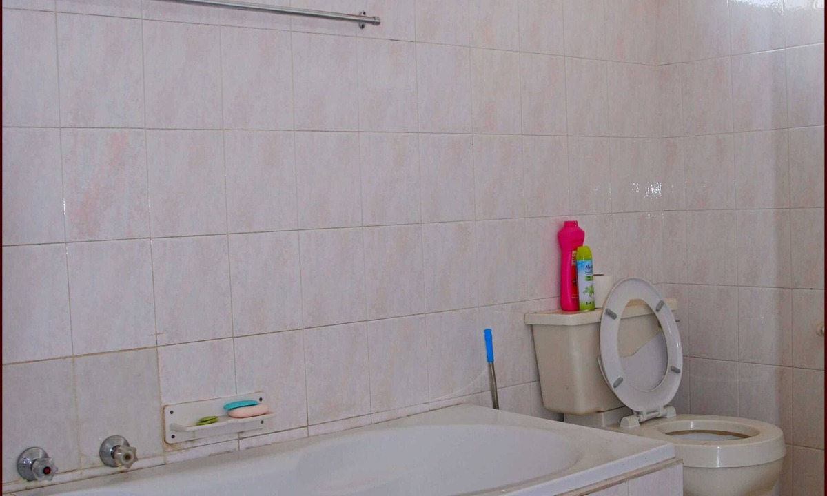 Pretoria Central Business District Apartment | Vue to the union building