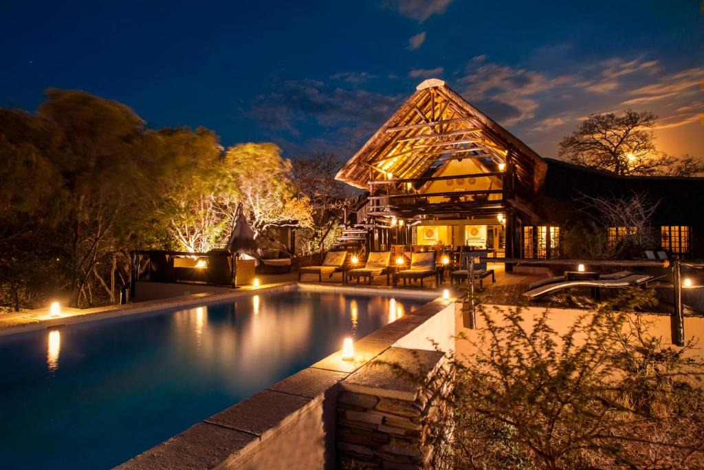 Thorny Bush Game Reserve Cabin | Vuyani Safari Lodge