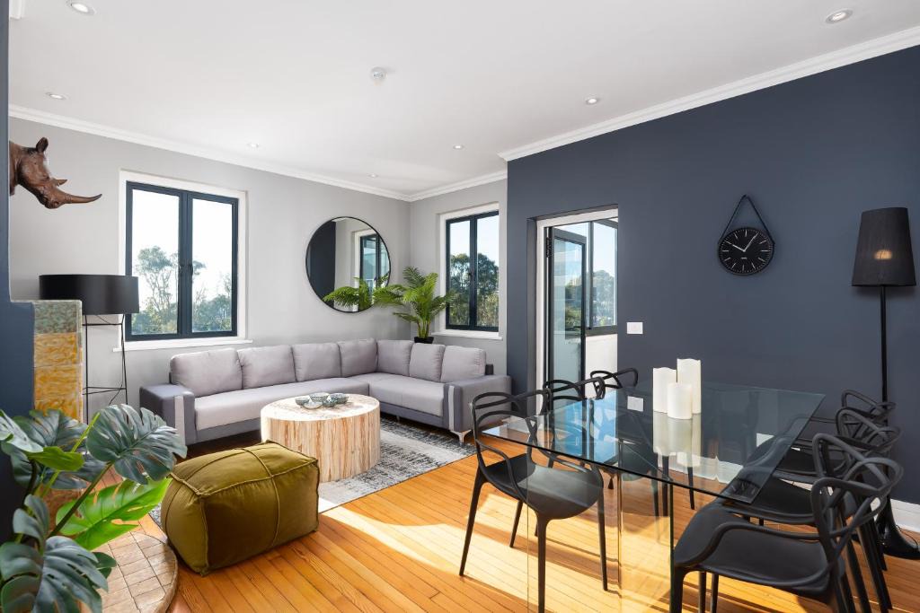 Green Point Apartment | Warwick Mansions 8