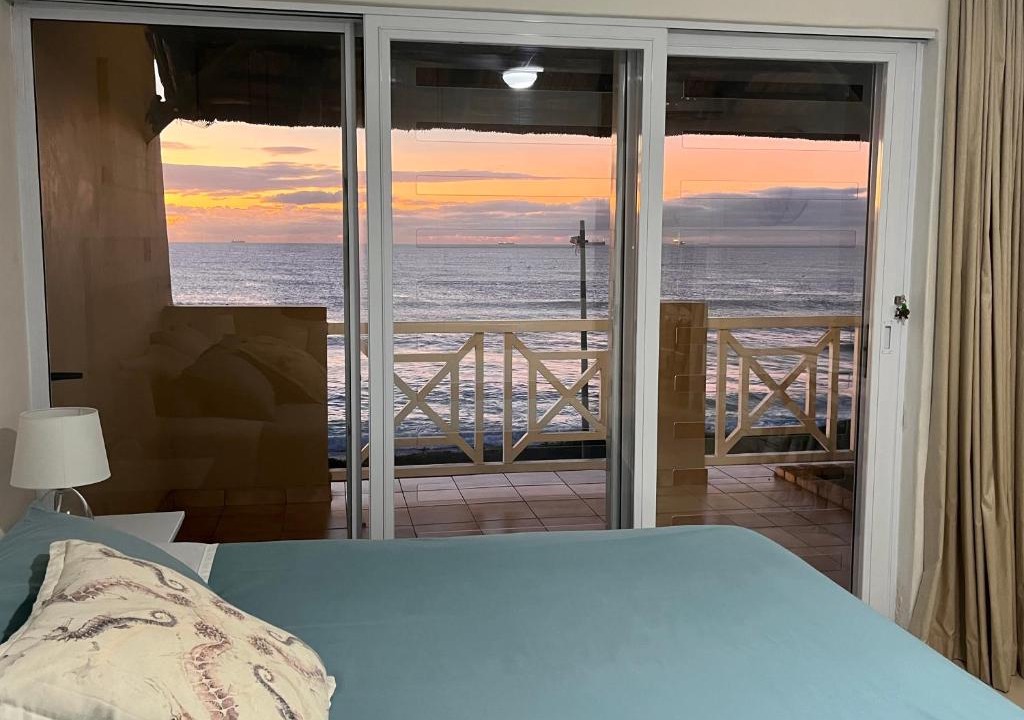 Selection Beach Apartment | Waterfront Escape
