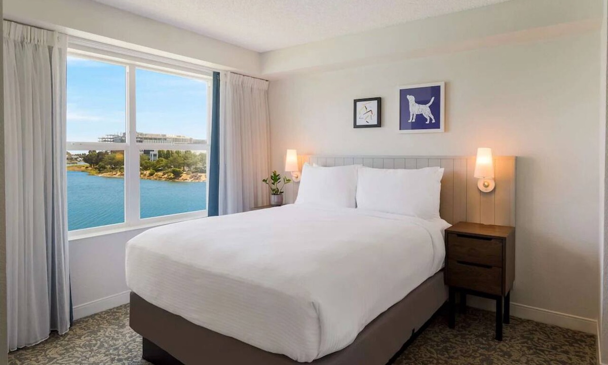 Oyster Point Hotel | Waterfront Suite | 1 Queen Bed | Free Breakfast | Near San Francisco Airport
