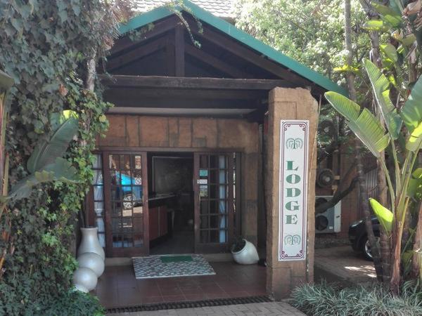 Piet Retief Cabin | Waterside Lodge CC