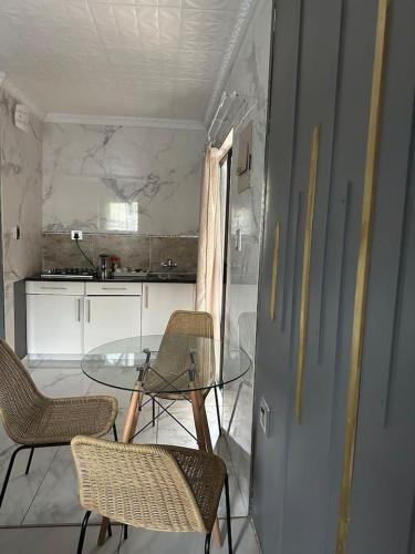 Emalahleni House | Wayside Guesthouse