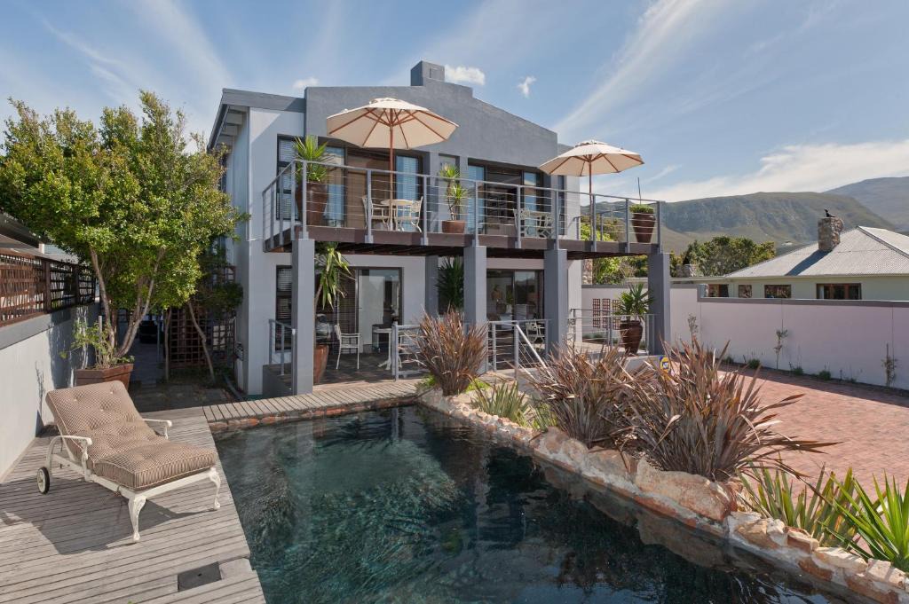Eastcliff House | Whale Away Guest House
