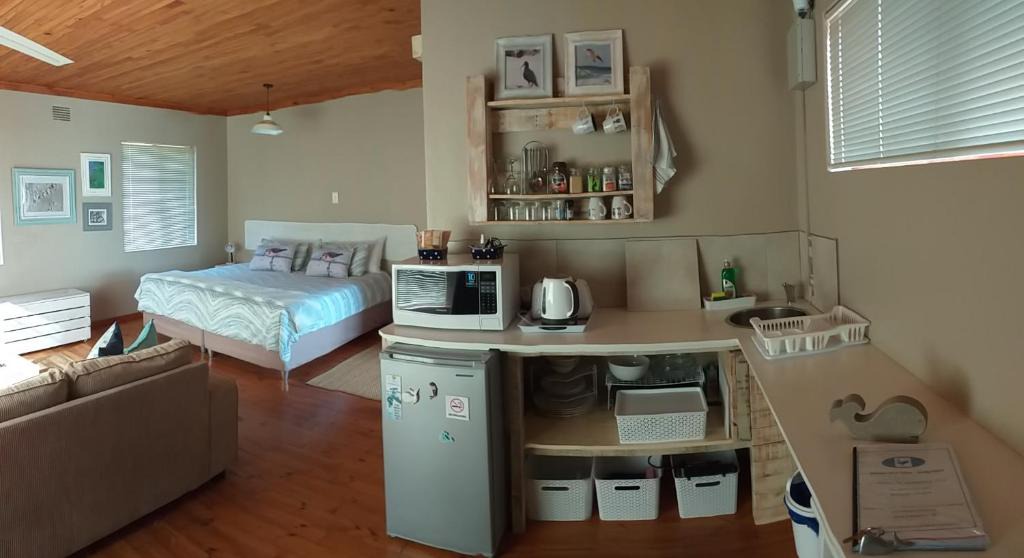 Sedgefield Apartment | Whale of a Time - Sedgefield