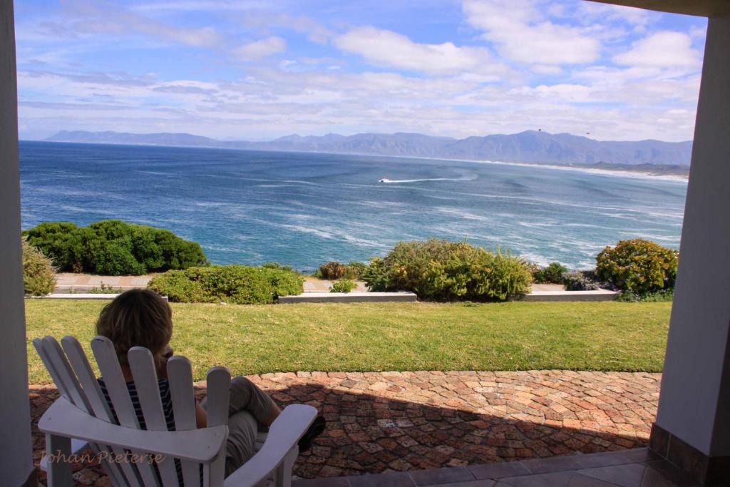 De Kelders Apartment | WhaleTale
