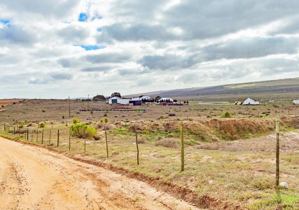 Saldanha Bay Apartment | Wiggins Self Catering