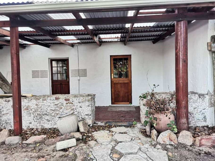 Nelson Mandela Bay Apartment | Windygates Estate Room 2