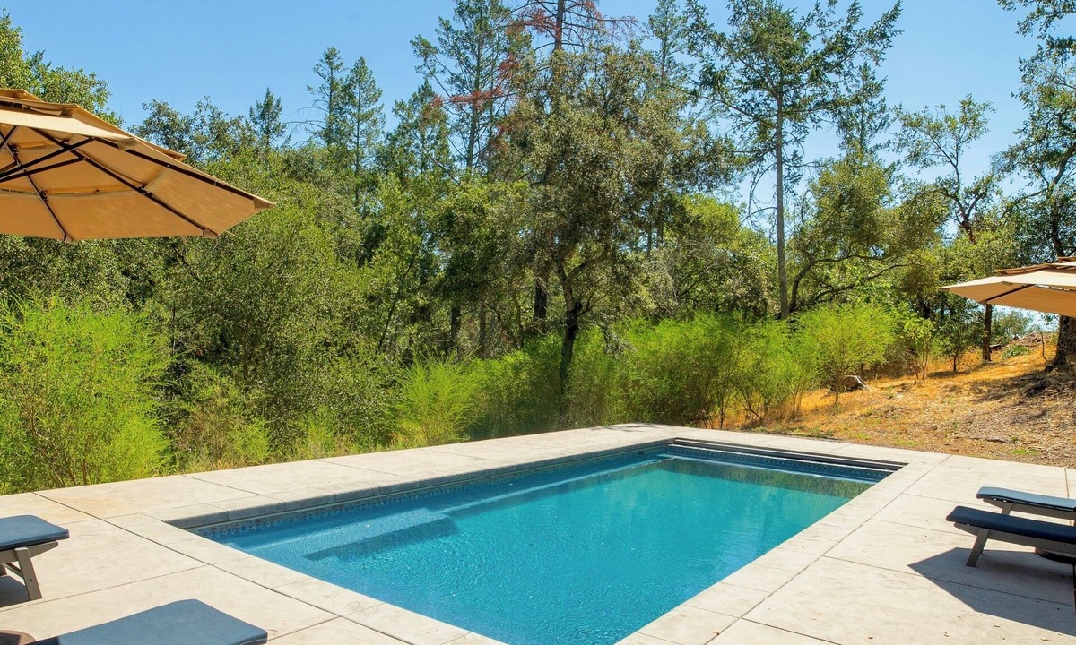 Glen Ellen House | Wine Country Escape | Pool | Spa | Bocce | Dog OK