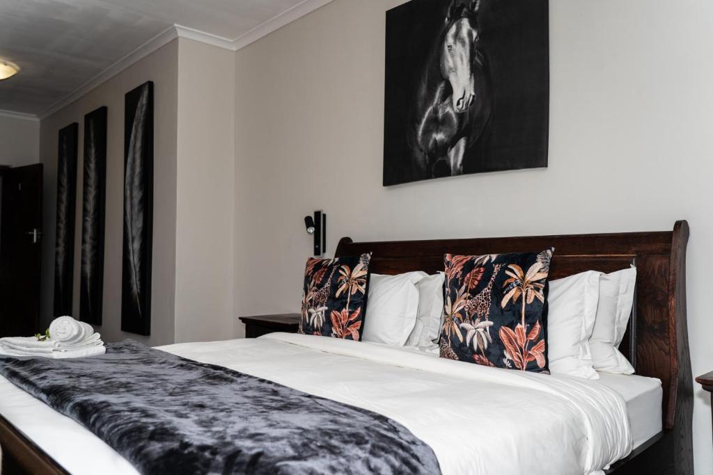 Milnerton Bed & Breakfast | Woodbridge Lodge