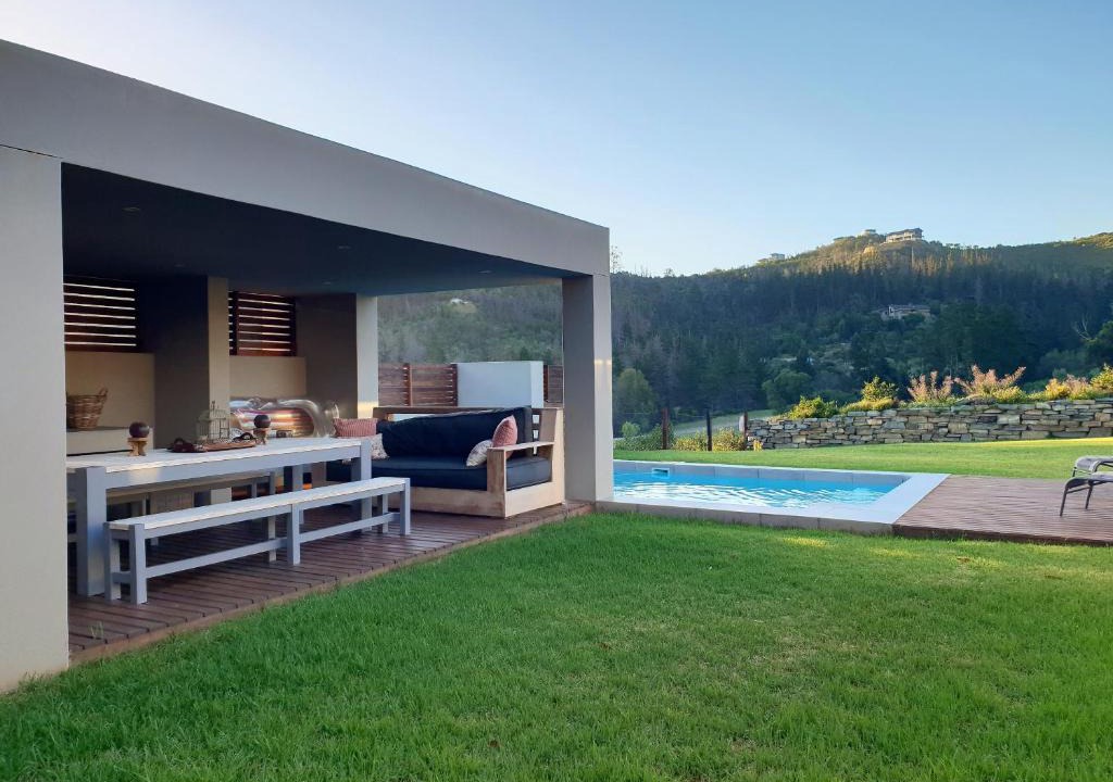 Knysna Villa | Woodlands