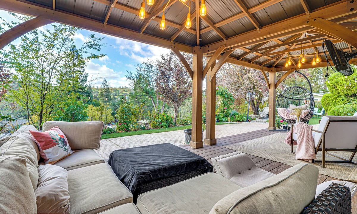 Walnut Creek House | Work & Relax! Updated Walnut Creek Home w/Office