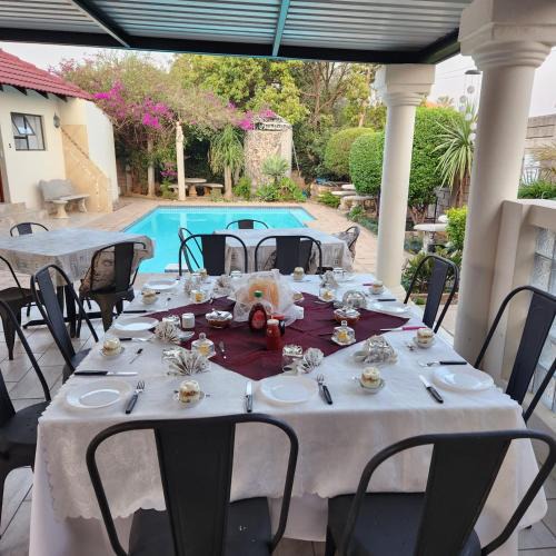 Garsfontein House | Xaviera Guest House