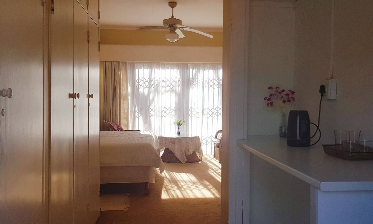 Pretoria House | XYZ Guest House-King Bed Room