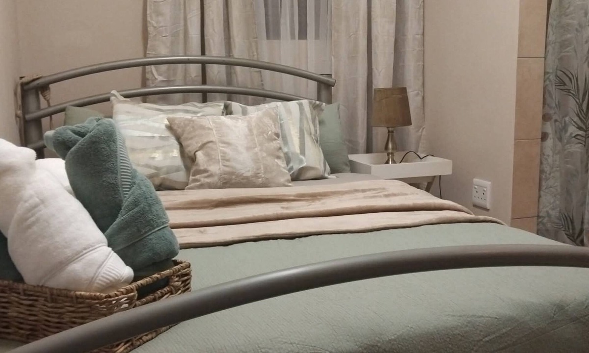 Kraaifontein Bed & Breakfast | Your tranquil Cosy Semi- detached Guest wing in Cape Town’s Northern Suburbs!