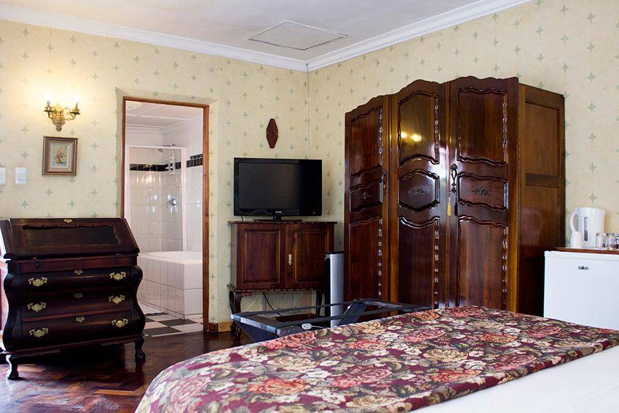 Germiston Apartment | 160 m² Apartment ∙ 21 bedrooms ∙ 2 guests
