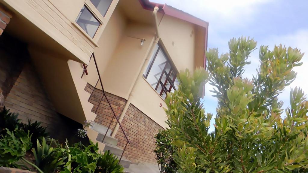 Caledon House | Zamar Guest House