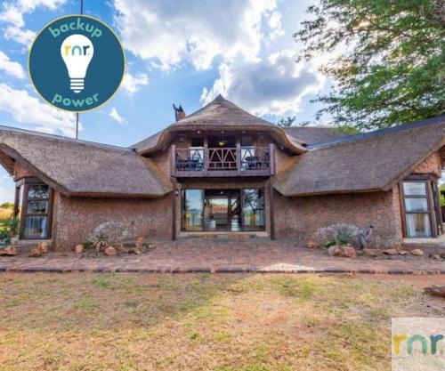 Leeupoort House | Zebula 4-bedroom, 12 sleeper - 63